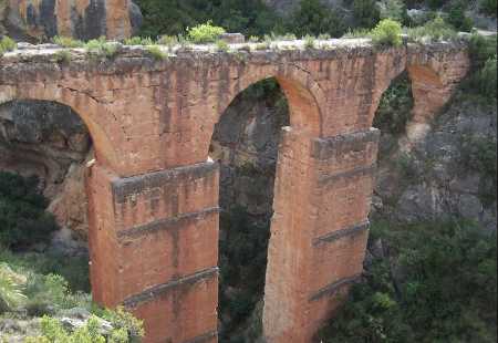 acueducto romano calles en valencia